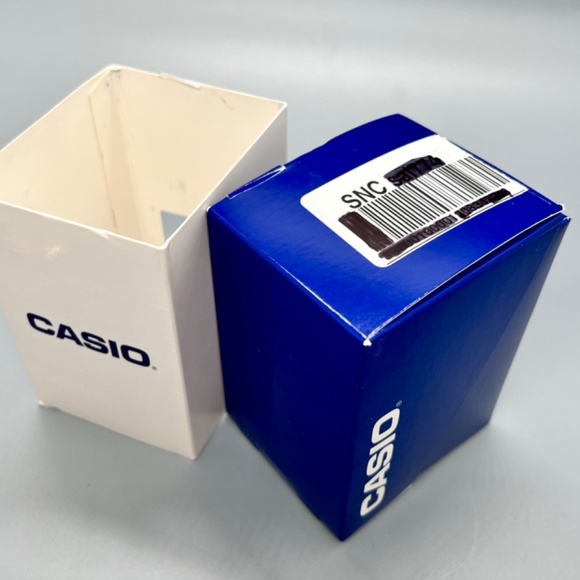 Casio Illuminator Analog & Digital Mens Watch - Picture 3 of 5